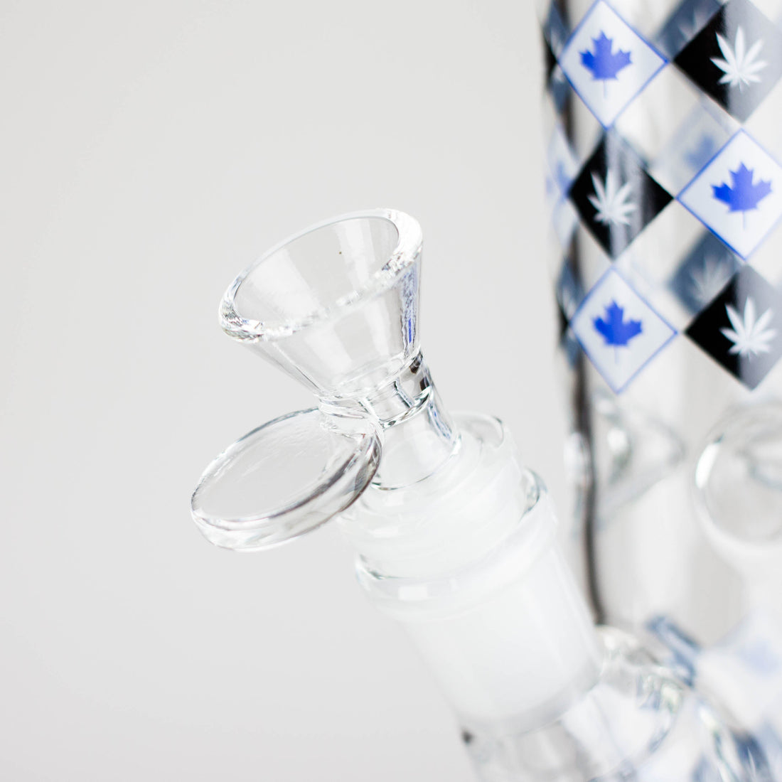 10" Color accented Staight Tube Glass Bong With Maple Leaf Design_0